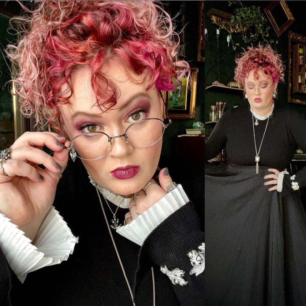 Dark academia sweater with white pleating details